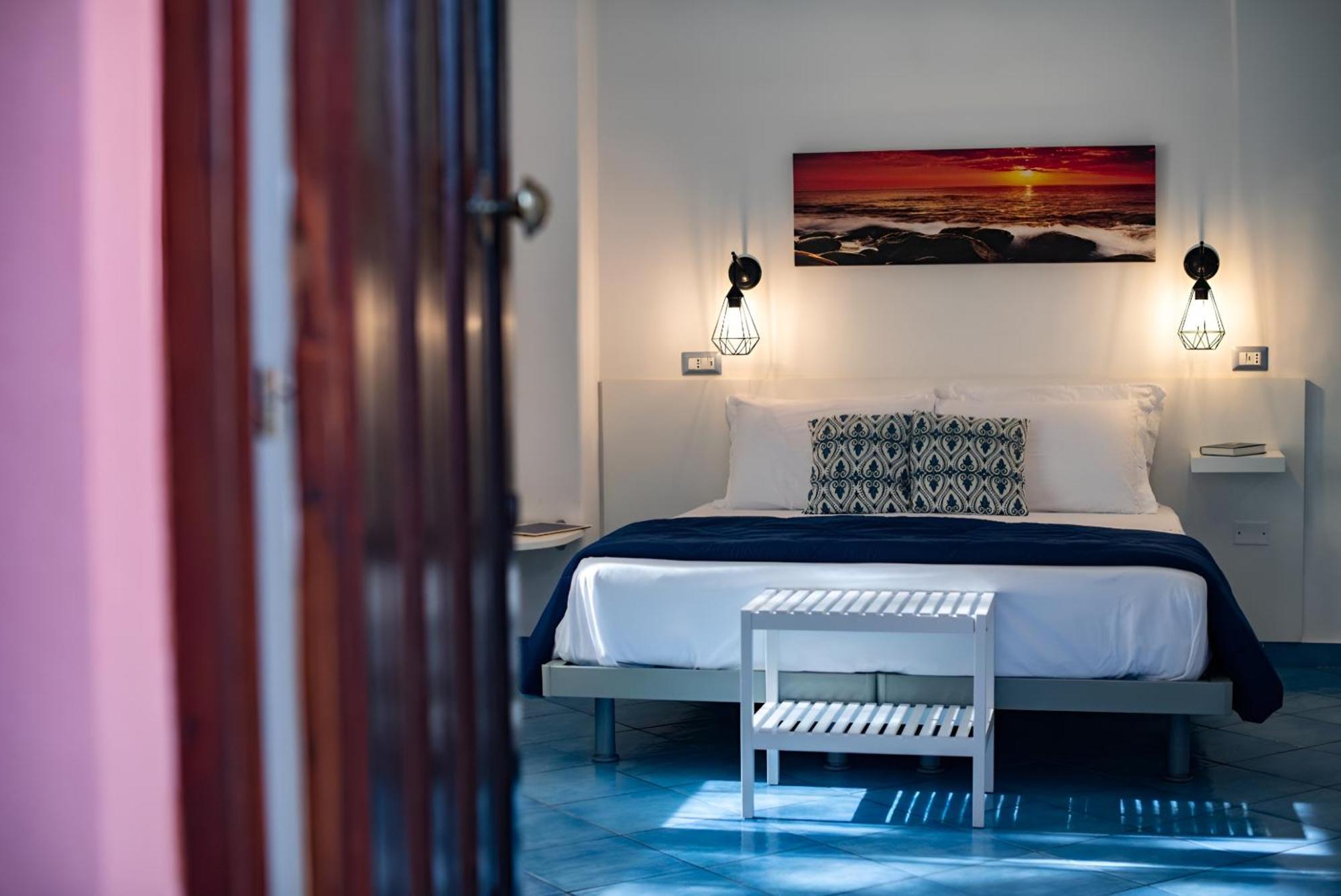 Sonnino B&B Procida Rum bild